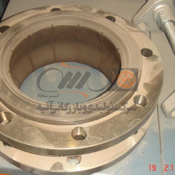 RUBBER EXPANSION JOINT D-16(16)-200X130